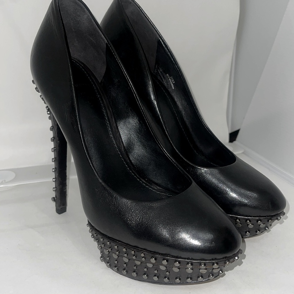 Brian Artwood Finvarra Studded Leather Platform Pumps